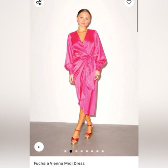 CYNTHIA ROWLEY DOLMAN DRESS - Picture 2 of 5